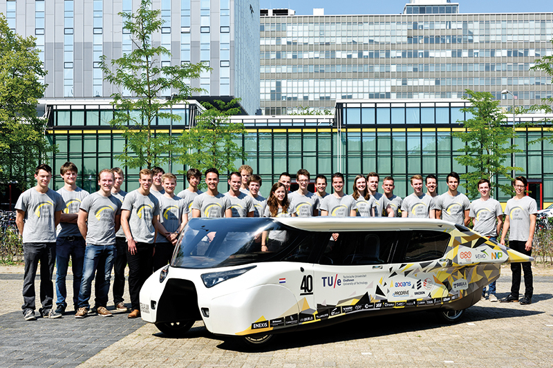 presentation Stella Lux for World Solar Challenge 2015, which the team won in the cruiser class (Photography Bart van Overbeeke for TU/e) 